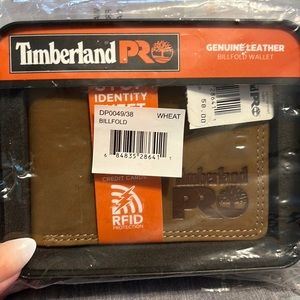 Timberland genuine leather billfold wallet